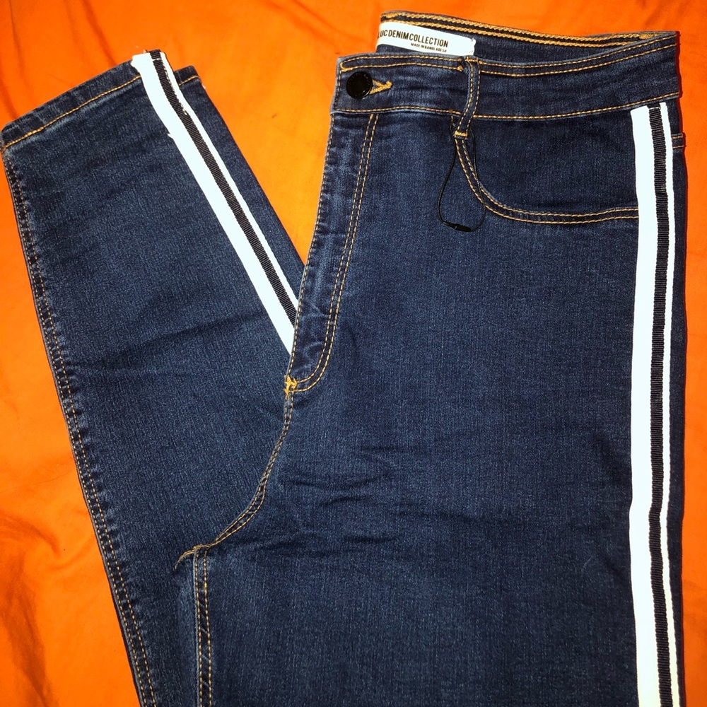 Zara denim jeans with white stripe